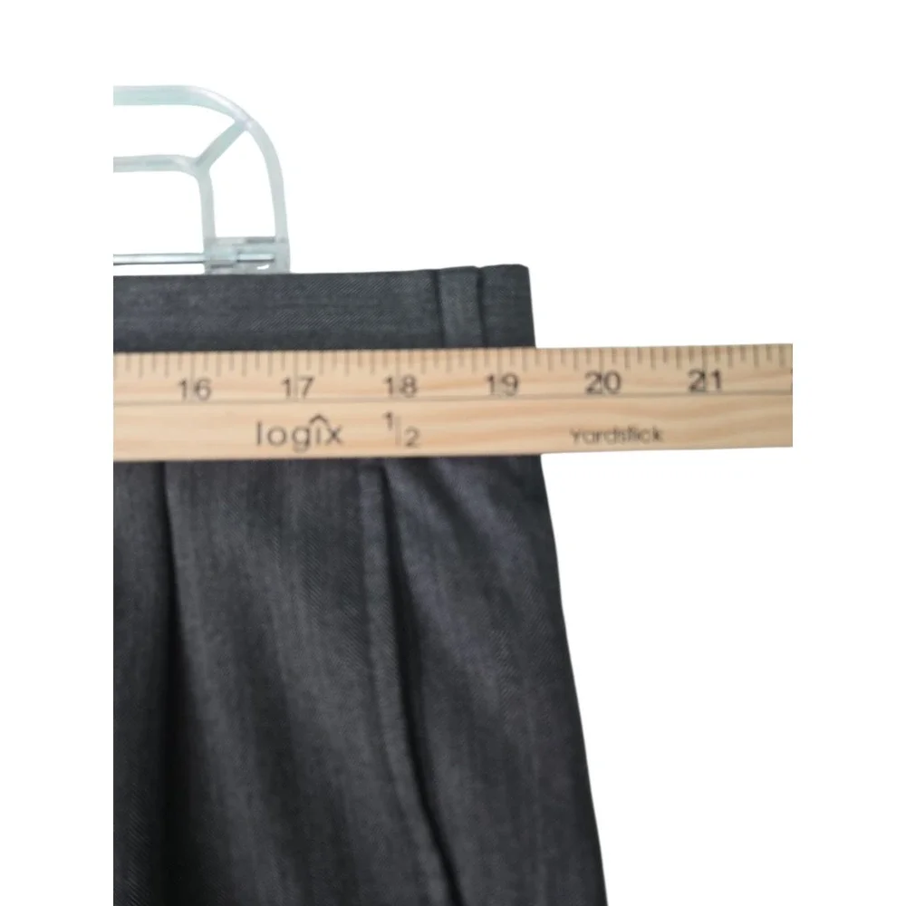 JoS A Bank Mens 38x32 Gray Pleated Dress‎ Pants Cuffed Classic Tailored